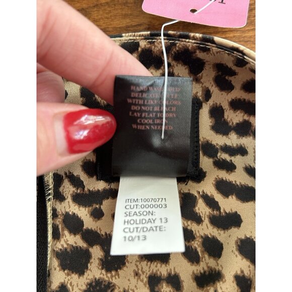 Torrid Retro Chic Leopard Print Slim Pencil Mermaid Skirt Retro NWT Sz 14 Zip - Picture 3 of 7